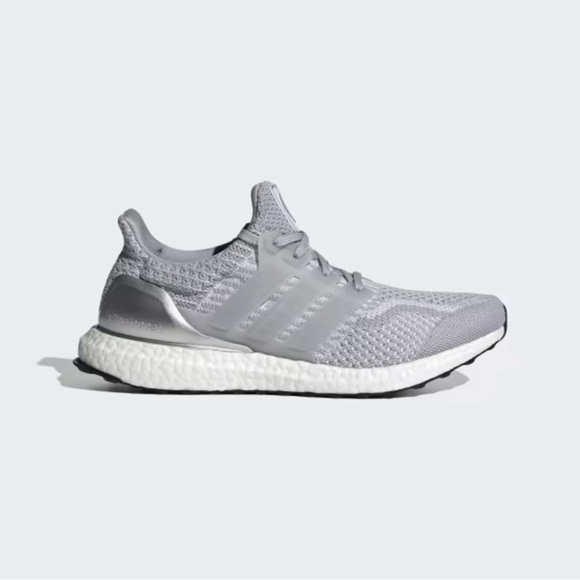 Adidas DNA Gray UltraBoost 4.0 Running Sneakers 10.5 main image 6